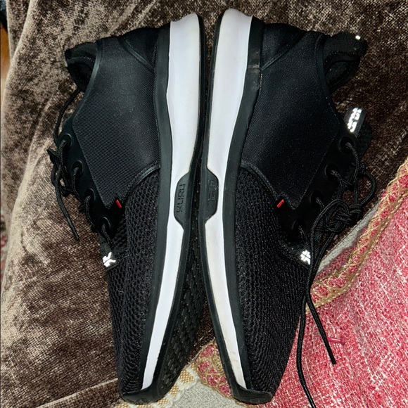 KURU Atom Men's Black Sneakers - Picture 5 of 13